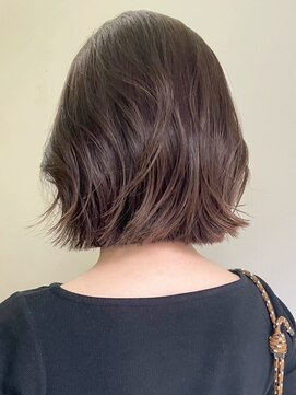 サンク 原宿 表参道(cinq) ミディアムボブ長め外国人風オリーブベージュヘーゼルベージュ