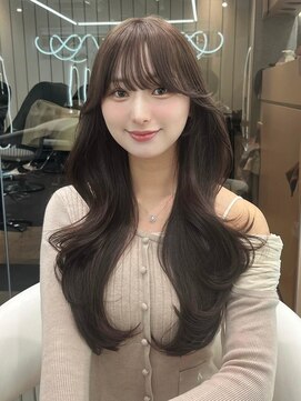 グローアイヴィ 大宮(GLROW IVY) 韓国顔周り/ハイレイヤーカット/ミディアムレイヤーカット/大宮