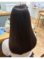 メルク ユニ(merc.uni)&nbsp;髪質改善カラーで叶えるツヤ感ブラウンカラー◎0311