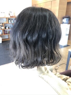 ベルポートヘア(Bellport hair) ☆外国人風グレージュ×切りっぱなしボブ☆