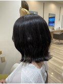 切りっぱなしボブ×くびれ