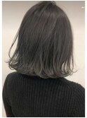 ダークグレージュ×外ハネボブ