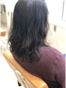 カットベーススズカ(CUTBASE SUZUKA) デジタルパーマ