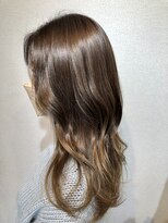 ラウレア(Laule'a)&nbsp;派手過ぎない！自然なグラデーションカラー