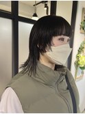 黒髪×ミディアムウルフ／リオン