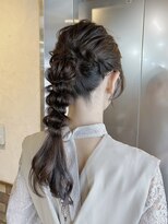 シュリット(schritt)&nbsp;ポニーテール　ふわっと編み下ろし　momoko