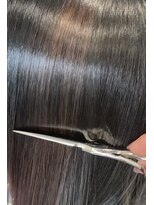 ロイ(ROY)&nbsp;トリキュアトリートメント