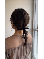 エフェスト 二条店(efesto)&nbsp;フェミニンな大人かわいい編み下ろしアレンジ