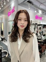 ディレクト 新宿(Direct)&nbsp;韓国へアー/マロンベージュ/レイヤー/ロング/サイドバング/新宿