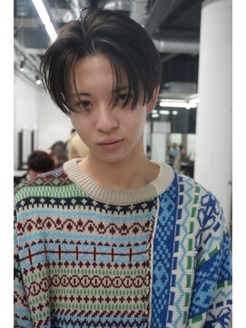 ピア ヤクイン(Pia Yakuin) センターパート