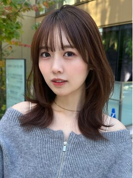 ノイカーム(noi Calm) 顔周りレイヤーカットグレージュカラーくびれボブベージュカラー