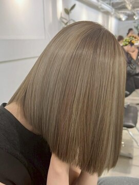 フォト 武蔵小杉(foto) フェイスフレーミング/デザインカラー/ブリーチ/ボブ/武蔵小杉