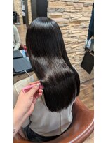 アンフィ 金沢文庫(Anphi)&nbsp;縮毛矯正と暗めカラーでつやつやグレージュ