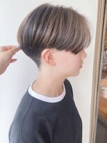 【morio原宿】刈り上げショート アウターカラー