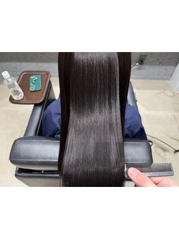 <浦安駅徒歩3分>こだわりの本格髪質改善！オーダーメイドトリートメントでダメージレスなうる艶髪が実現♪