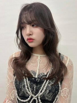 イロウ 天神大名店(IROW) 顔周りカット くびれヘア 韓国ヘア 艶髪 ショコラブラウン
