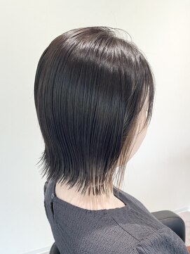 ストフ(stof) 外ハネボブ/切っぱなしボブ/くびれボブ/インナーカラー