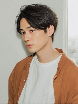 クリックプラス 小倉(Click plus) 小倉/刈り上げセンターパート/波巻きツイストスパイラル