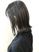 ファム 札幌大通(fam)&nbsp;春カラー◆外はねボブ×白髪ぼかしハイライトで立体感ヘア