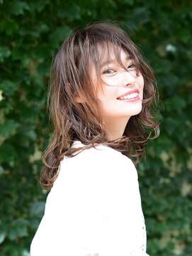 アース オーセンティック 草津エイスクエア店(EARTH Authentic) トレンドウルフミディ【EARTH草津店】