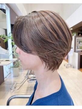 イースト(YEAST) ショートボブ×ベージュ