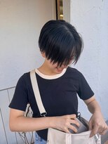 ヨーキィ(Yorki)&nbsp;女子の刈り上げハンサムショート