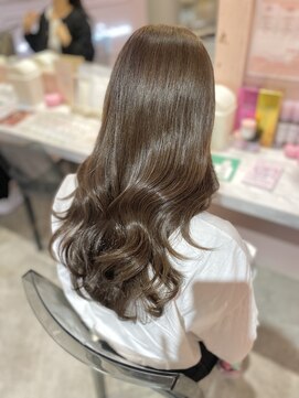 ラメール(MAISON LA MER) 【Nao】ミディアムレイヤー/ブラウンベージュ