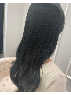 カラークチュール(Color Couture) 黒髪/ホブルフ/ネビージュ/ネイビー/小顔カット/ボルドー/ボブ