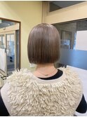 グレージュ