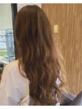 ヘアアンドスパ ベル(Belle) ロング・ふわふわ・巻き髪・こなれ・お洒落