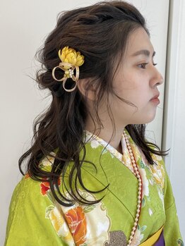 ビーミーヘア(be me HAIR)の写真/【早朝もお電話にてご相談ください】成人式、卒業式、七五三や冠婚葬祭での着付けを承っております♪