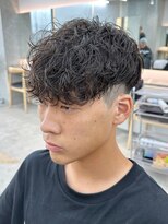 フィフス 栄(fifth) 強めのカールが◎男らしい刈り上げ×スペインカール