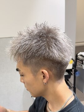 ビカムメンズヘアー 栄店(become men's hair) スパイキーショート/ホワイトカラー