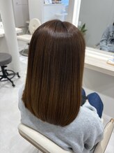 ルシエバイファブリック(Lucie by fabrique) ナチュラルブラウン&サラ艶ストレート