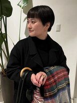 ソエラ(Soera)&nbsp;オン眉のハンサムショート