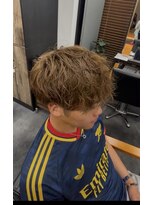 モデロ(Modelo)&nbsp;自然な動きで魅せるシャドウパーマ