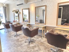 PIUMOSSO hair salon