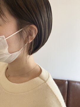 リフ(Ref.) ベージュのイヤリングカラー