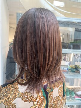 エイム 下北沢(aim) ダークアッシュ/ふんわりミディアム　レイヤーカット