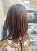 ダークアッシュ/ふんわりミディアム レイヤーカット