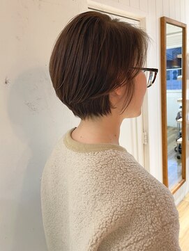 ロイズ 自由が丘(Roys) ショートボブ&ダークグレージュ☆