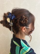 卒業式、成人式の着付け、結婚式のヘアセットもやっております♪