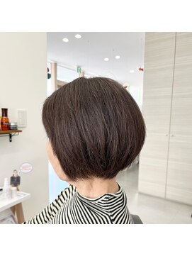 サボ(SAVO) ショートボブ