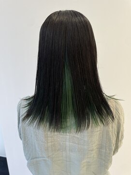 ハイブ 金沢(Hive) インナーカラー抹茶グリーン艶髪ブリーチ一回