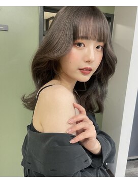 リリー(Lilley) (lilley内堀)韓国ヘア×グレージュ×顔まわり