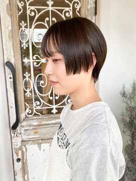 ノラ(Nora) ＊ライン感のあるショートスタイル＊