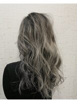 グラムアッシュ(GLAM ASH)&nbsp;外国人風バレイヤージュ