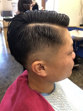 ヤング(YOUNG) フェード