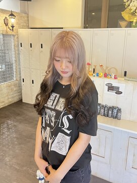 ルクスバイアフィナー(Luxo by Afinar) ホワイトグレージュ×ブラウン