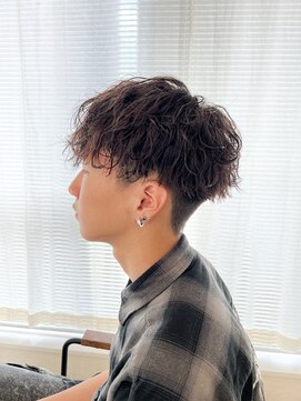 フルールバイアヴァンスクロス(Flulu by avance. cross) 波巻きパーマ